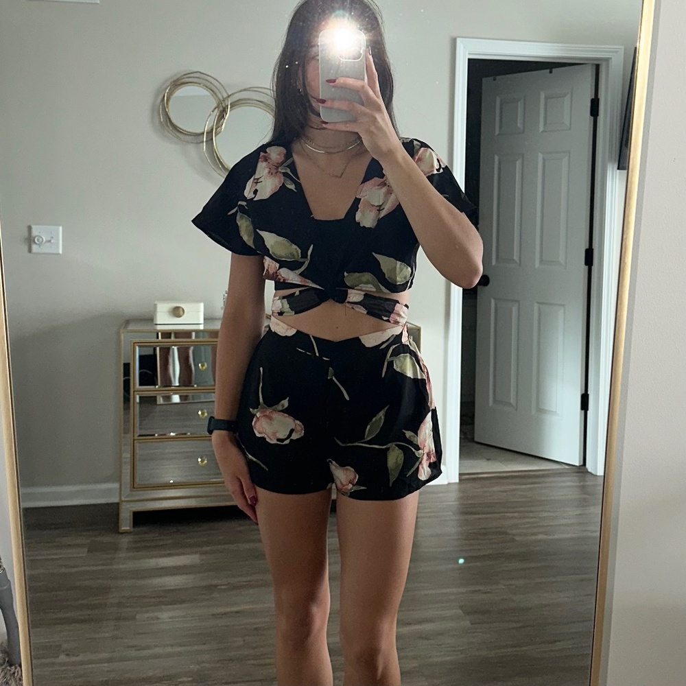 Two piece set